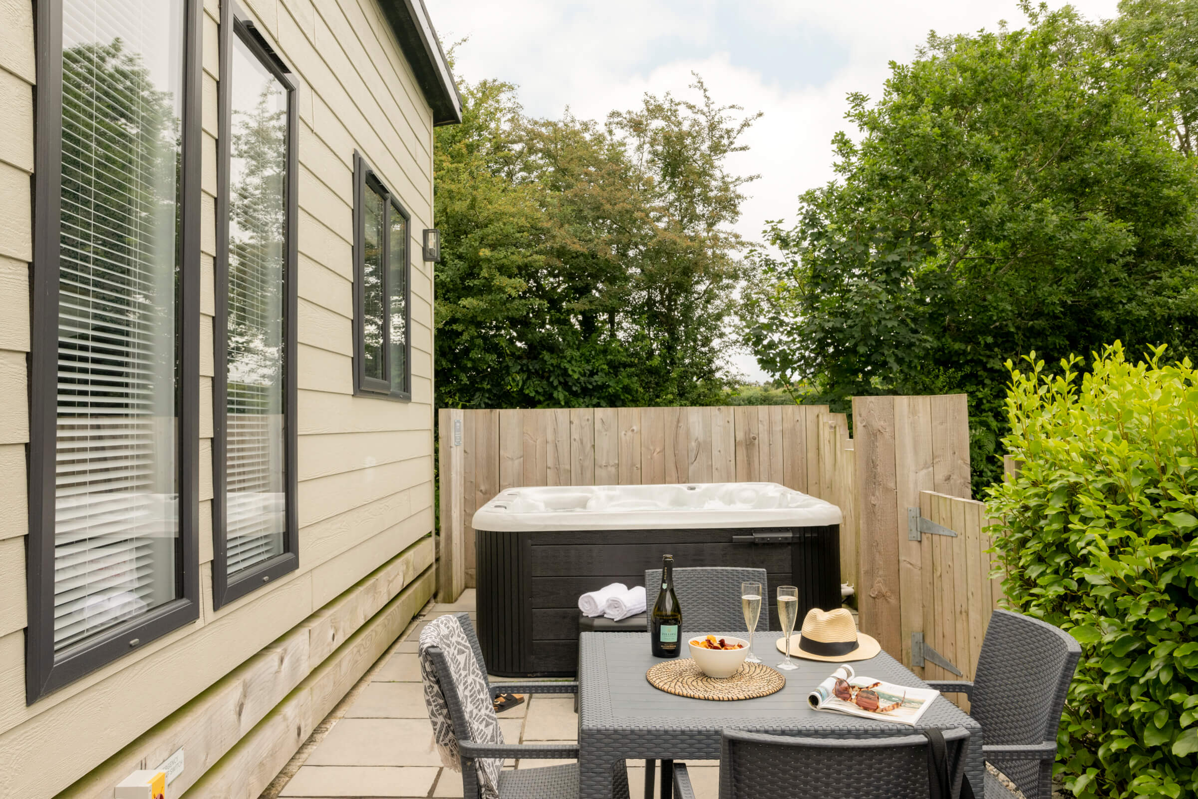 Bubbling hot tub and decking set up at St Mabyn